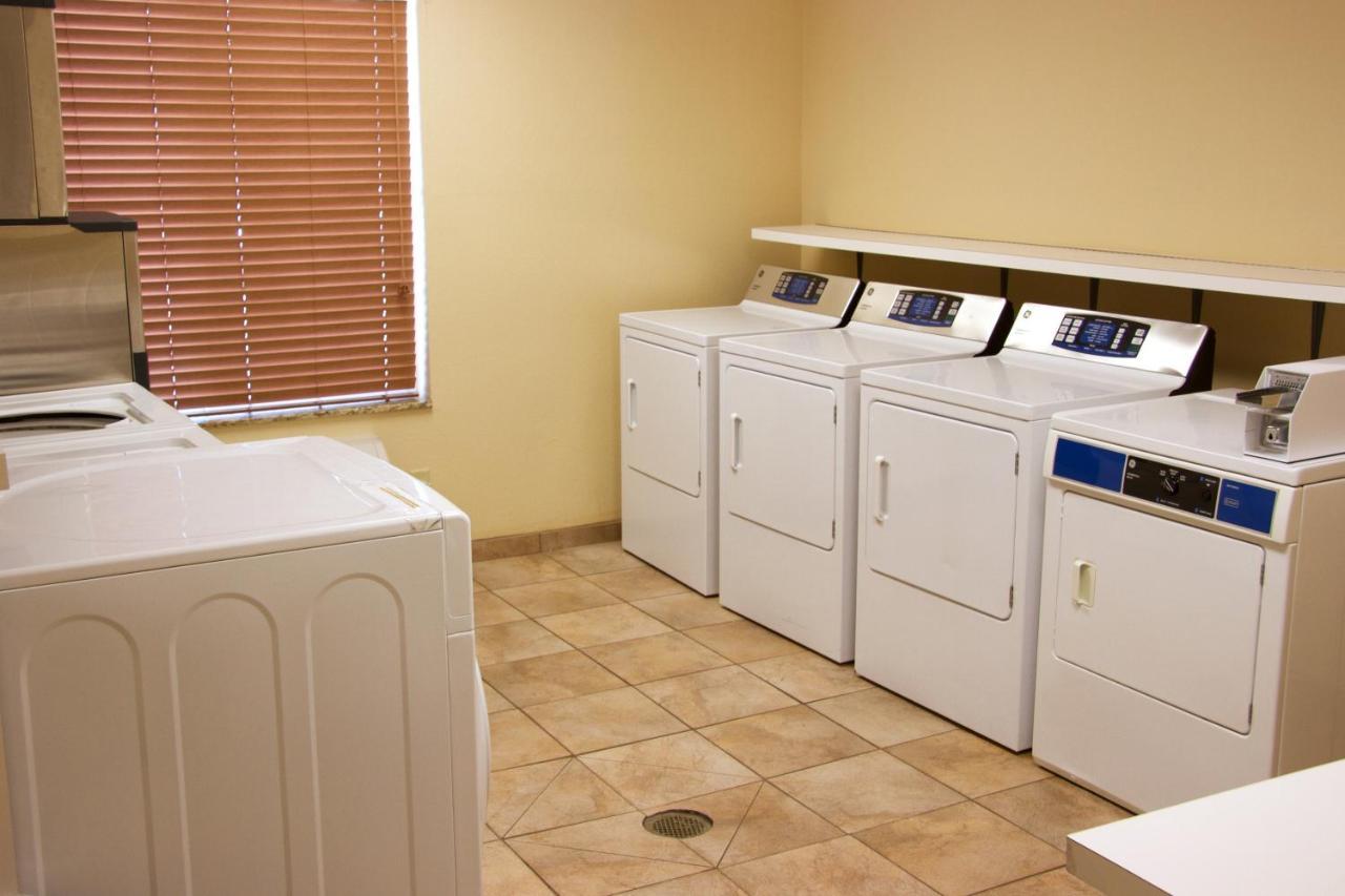 Candlewood Suites Champaign-Urbana University Area By Ihg Eksteriør bilde