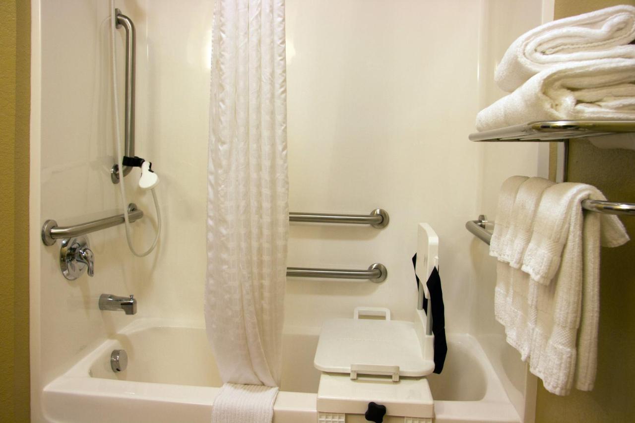 Candlewood Suites Champaign-Urbana University Area By Ihg Eksteriør bilde