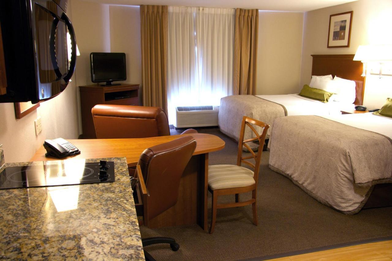 Candlewood Suites Champaign-Urbana University Area By Ihg Eksteriør bilde