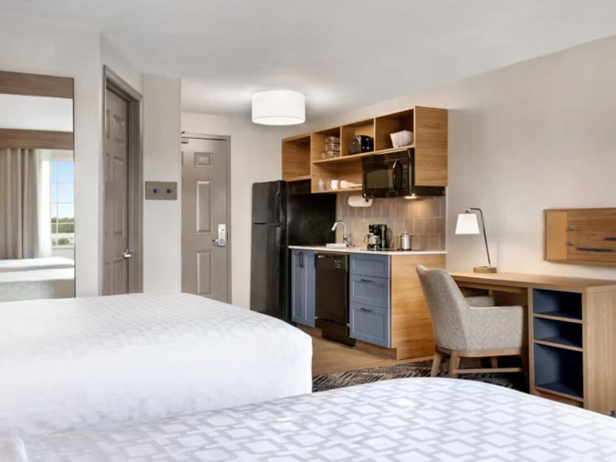 Candlewood Suites Champaign-Urbana University Area By Ihg Eksteriør bilde
