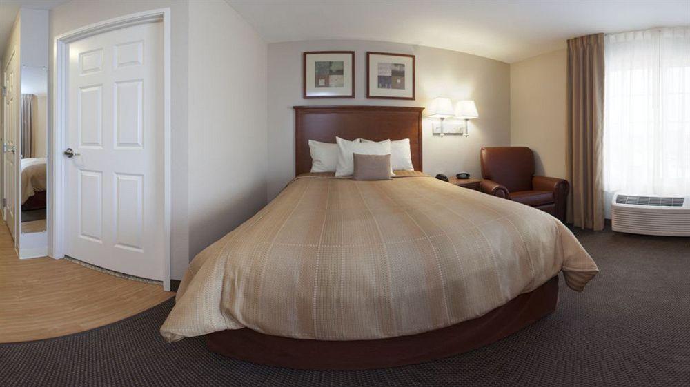 Candlewood Suites Champaign-Urbana University Area By Ihg Eksteriør bilde