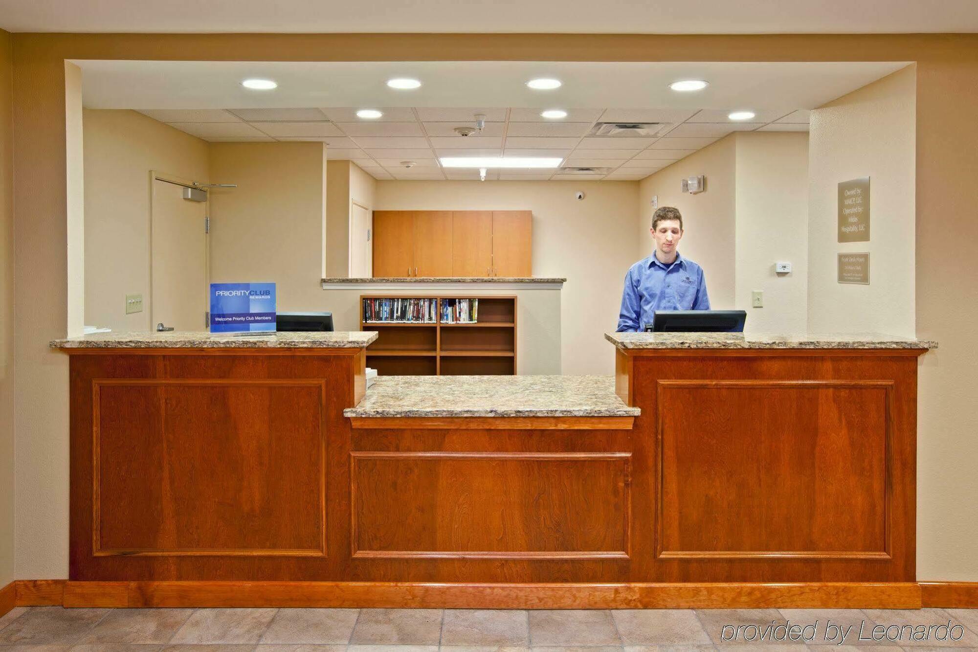 Candlewood Suites Champaign-Urbana University Area By Ihg Eksteriør bilde